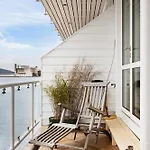 Modern Seaside With Fjord Views Apartmán Bergen