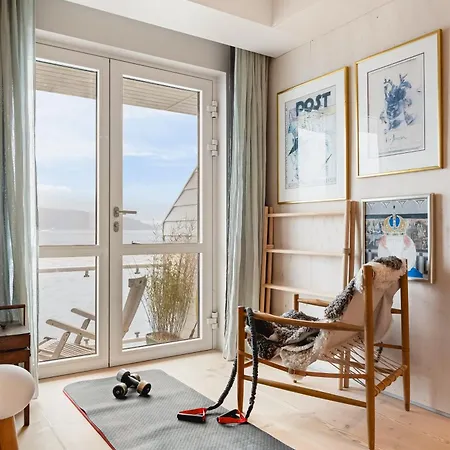 Leilighet Modern Seaside With Fjord Views