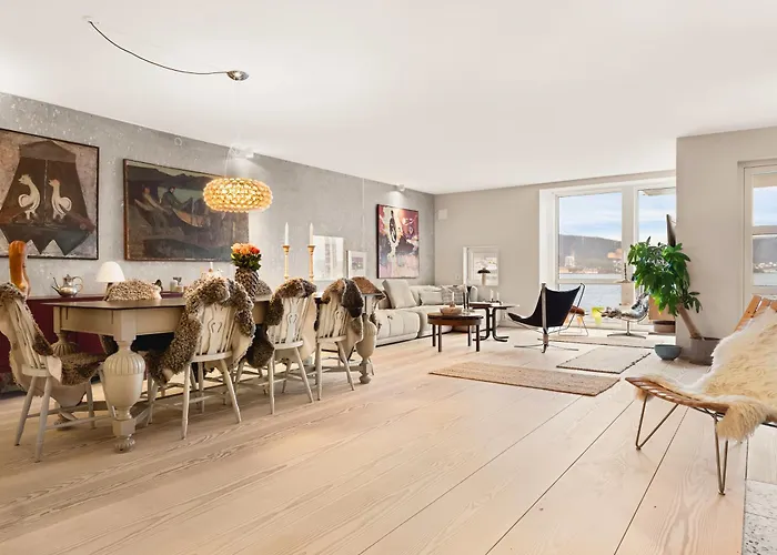Modern Seaside With Fjord Views Leilighet Bergen