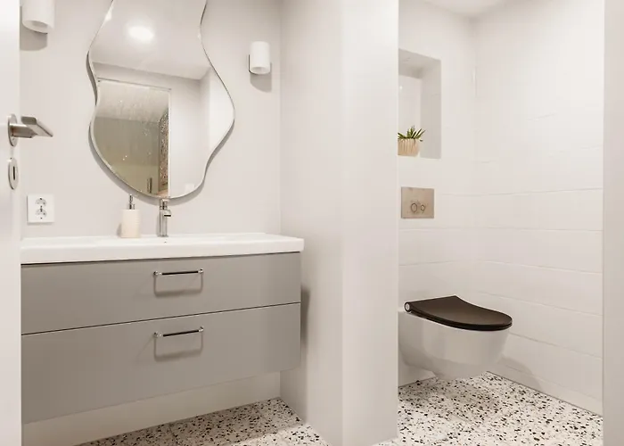 Leilighet Modern Seaside With Fjord Views *